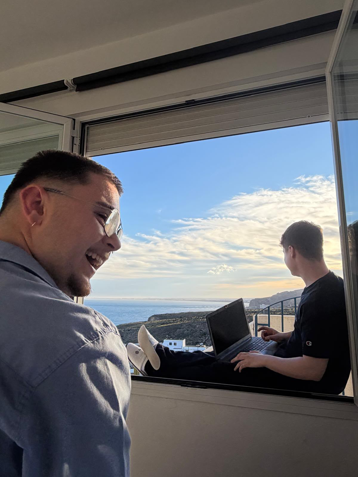 Trabajo con vistas al mar — Almería